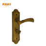 Khas Variety 5817-20 door handle set in MAE finish with a classic curved design and a warm, antique elegant look.