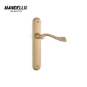 Mandelli 1200 River door handle on back plate in satin brass, showcasing a minimalist design and smooth finish.