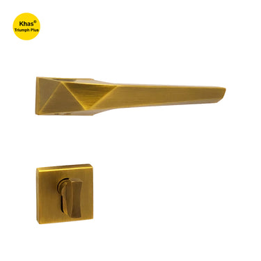 Khas Triumph Plus 1501 door handle set with rosette in MAE finish, featuring a bold geometric design.