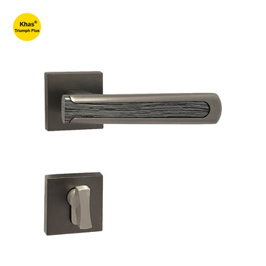 Khas Triumph Plus A14-1686 door handle set with rosette in charcoal and BlackWood finish, featuring a modern design with a textured wood insert.