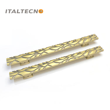 Italtecno HY2025B Door Pull Handle Set in Matte Antique Brass finish with a decorative leaf pattern.