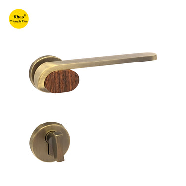 Khas Triumph Plus RHL TN005 door handle set featuring an antique brass and wood finish, showcasing a rounded, minimalistic design.